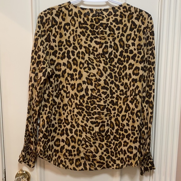 NWT leopard blouse - Picture 3 of 3